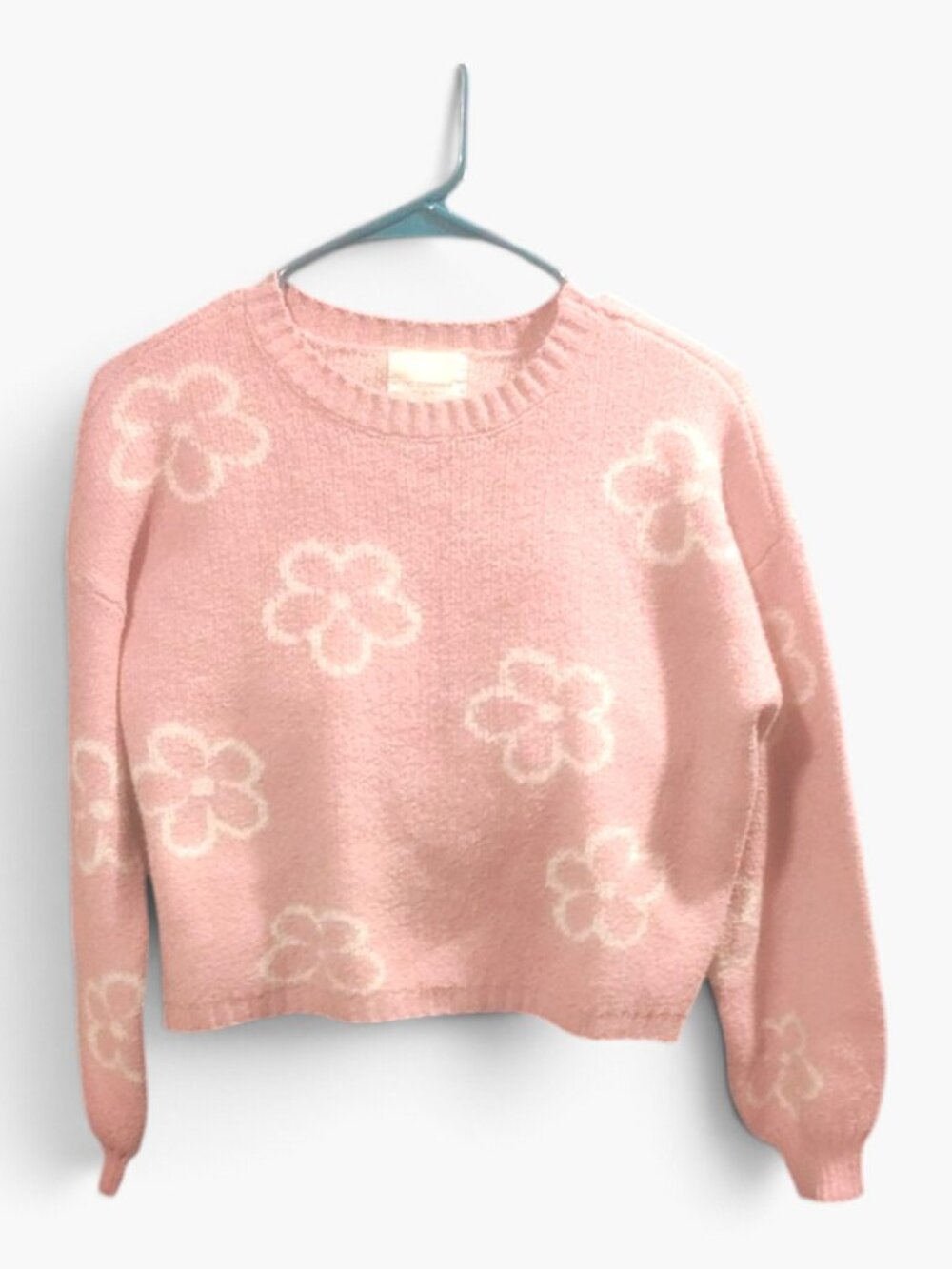 no comment girls | Cozy Pink Floral Crewneck Sweater| 21 ptp